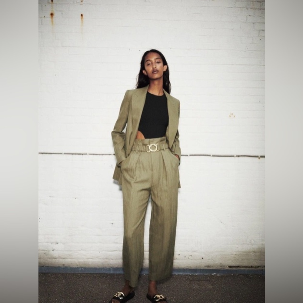 NWTS HIGH WAIST ZARA TROUSER W/ BELT SIZE M COLOR OLIVE